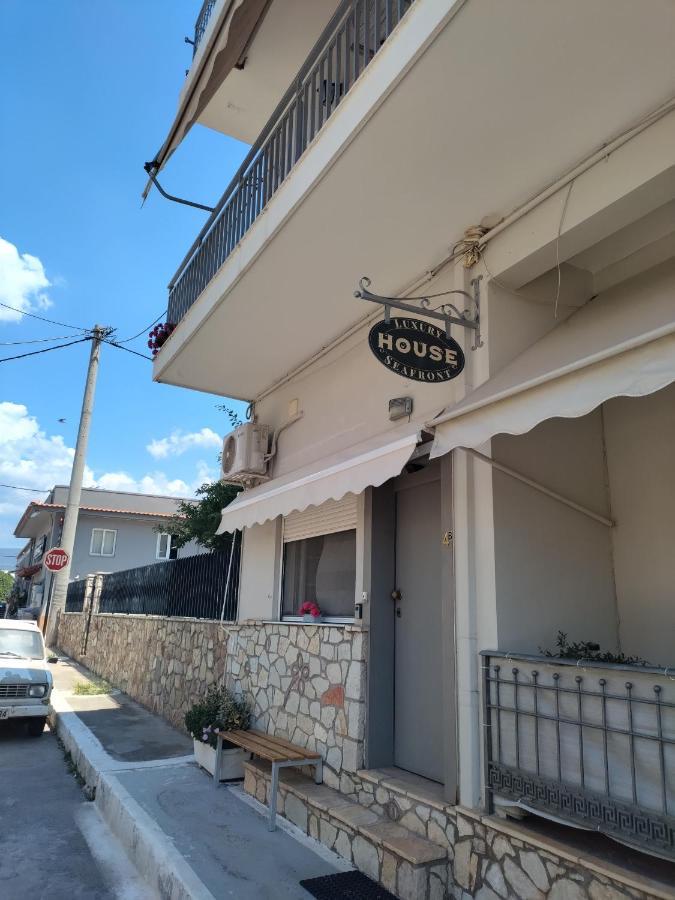 Luxury Seafront House Nearby Delphi Apartment Kirra Luaran gambar
